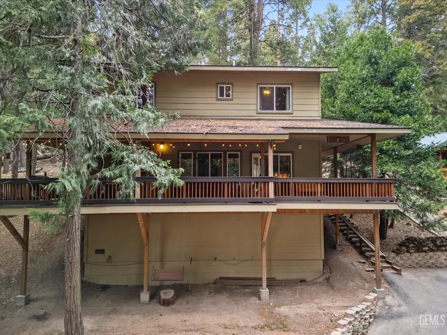 10667 CONIFER LANE, Wofford Heights, CA 93285 - Image #3