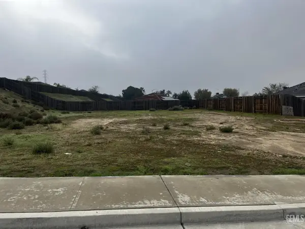 7001 AUTUMN RIDGE DRIVE, Bakersfield, CA 93306