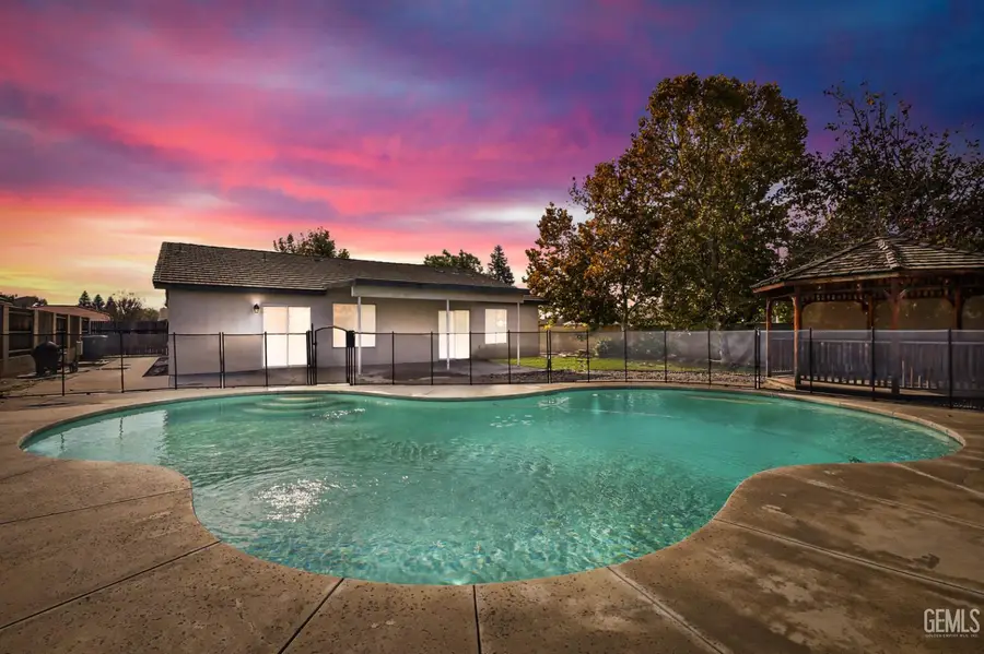 5618 SICILY COURT, Bakersfield, CA 93308 - Image #2