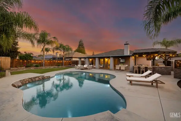 9804 ANAPARNO COURT, Bakersfield, CA 93312