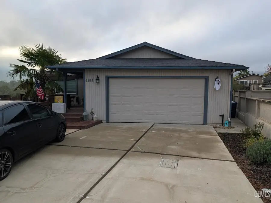 1944 BROOK LANE, Paso Robles, CA 93446 - Image #2