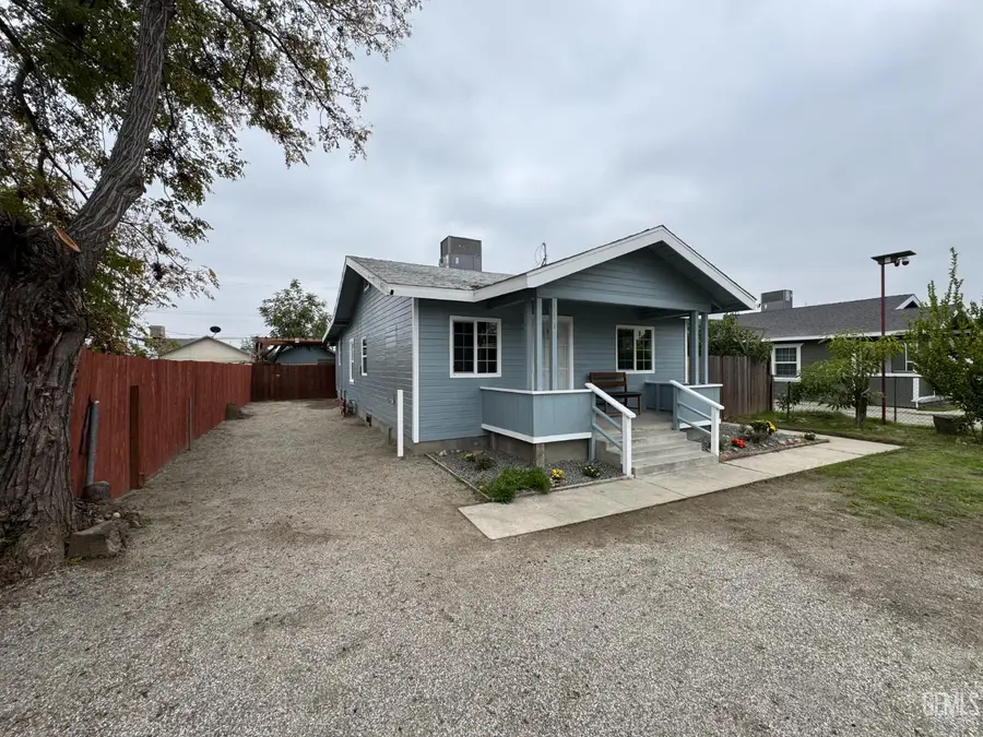 111 MONETA AVENUE, Bakersfield, CA 93308 - Image #3