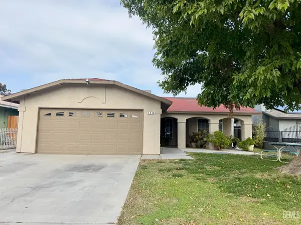 402 EL FUERTE AVENUE, Bakersfield, CA 93307