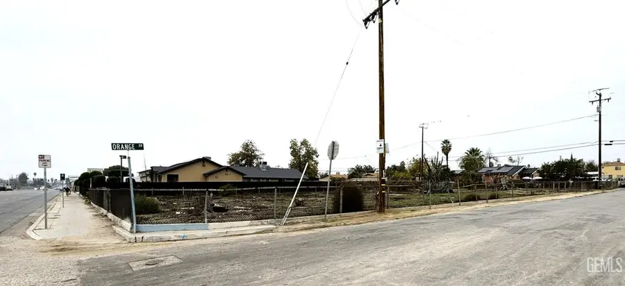 1836 NILES STREET, Bakersfield, CA 93305 - Image #3