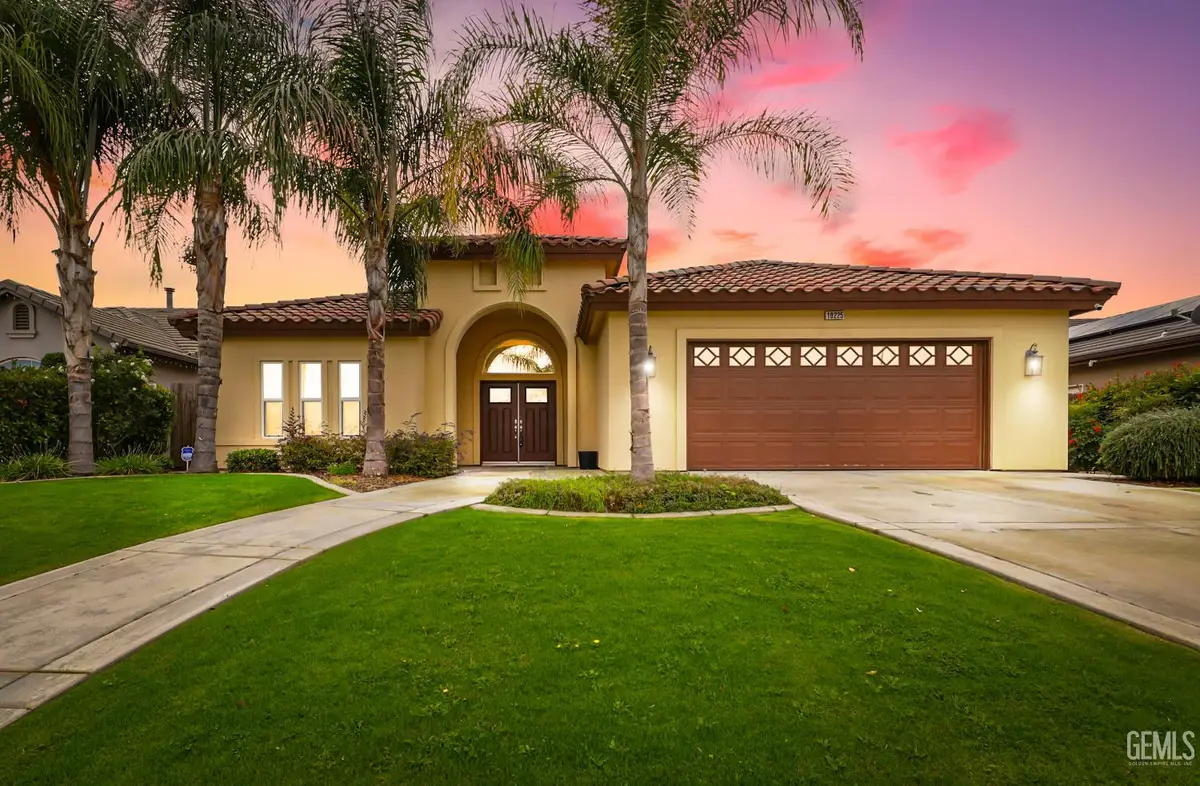 10225 AZIMUTH ST, Bakersfield, CA 93306 - Image #1