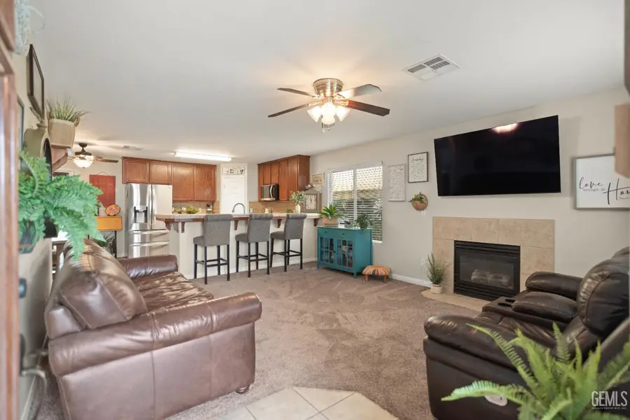 800 SUNSET MEADOW LANE, Bakersfield, CA 93308 - Image #3