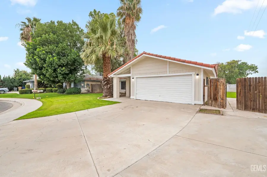 2712 SWEET TRAIL COURT, Bakersfield, CA 93306 - Image #2