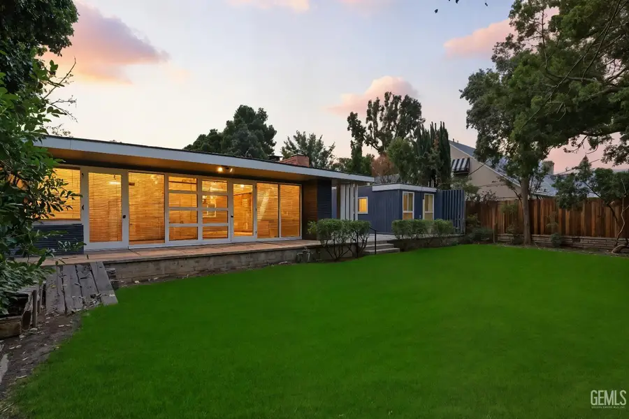 3031 20TH STREET, Bakersfield, CA 93301 - Image #3