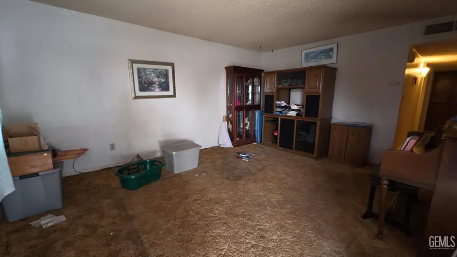 5409 APPLETREE LANE, Bakersfield, CA 93309 - Image #2