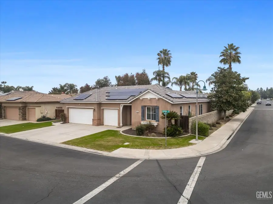 9302 VISTOSO WAY, Bakersfield, CA 93312 - Image #3