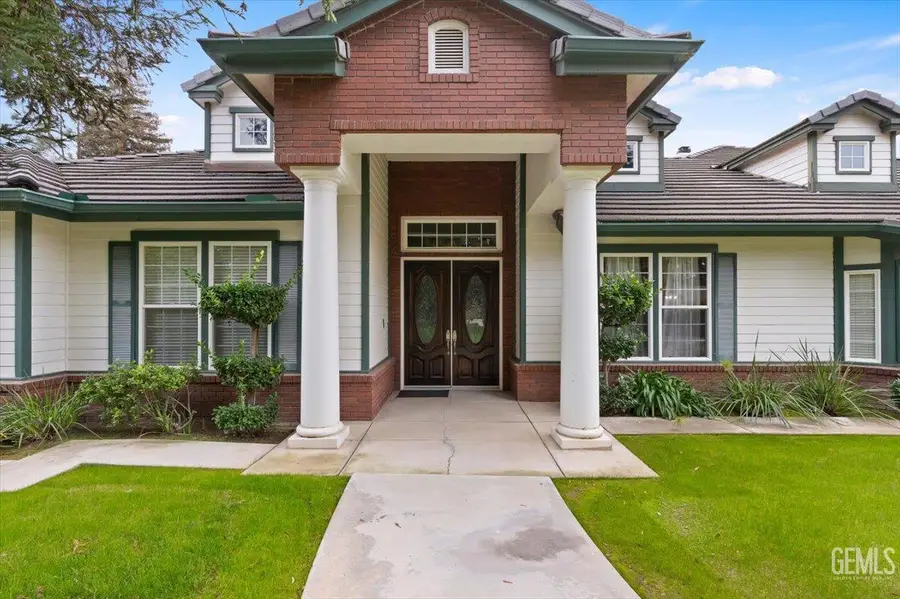 101 CORTEZ COURT, Bakersfield, CA 93314 - Image #2