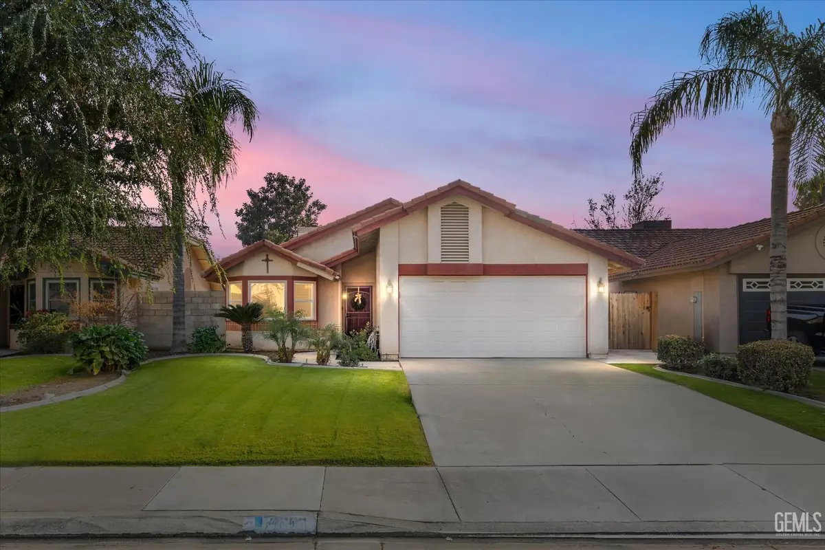 9909 CIMARRON TRAILS DRIVE, Bakersfield, CA 93311 - Image #1
