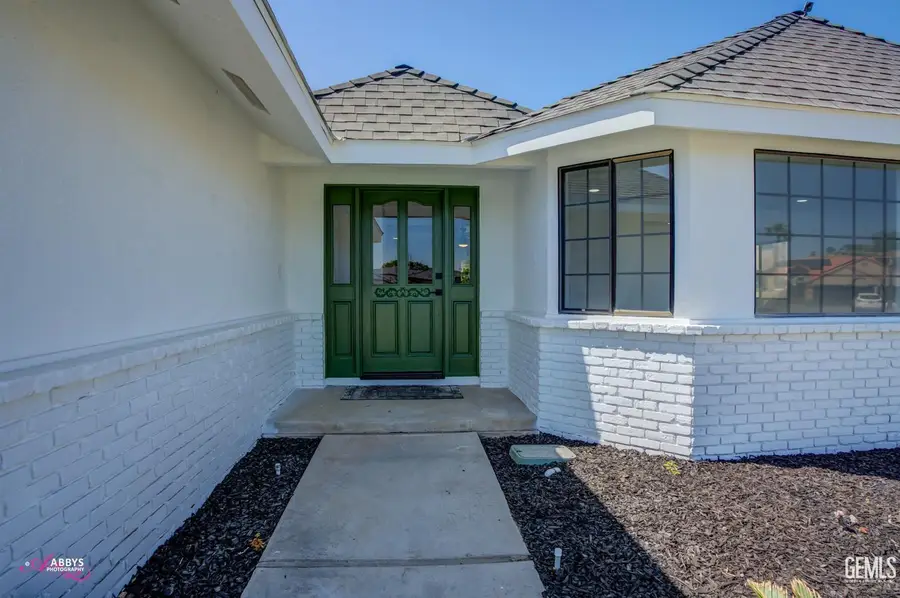 5801 CEDAR FALLS DRIVE, Bakersfield, CA 93306 - Image #2