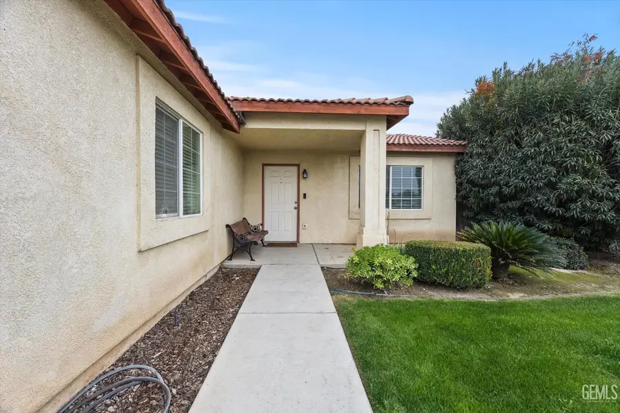 913 VALLEJO, Bakersfield, CA 93307 - Image #3