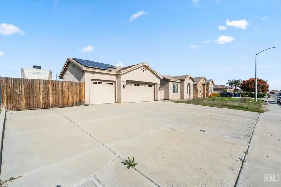 6208 FIRE OPAL DRIVE, Bakersfield, CA 93313 - Image #2