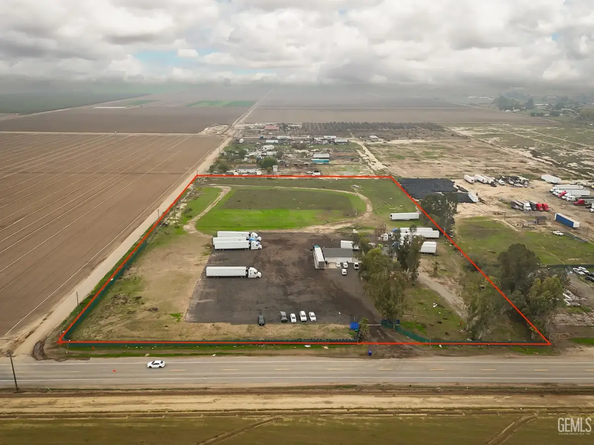 4359 DI GIORGIO ROAD, Bakersfield, CA 93307 - Image #1