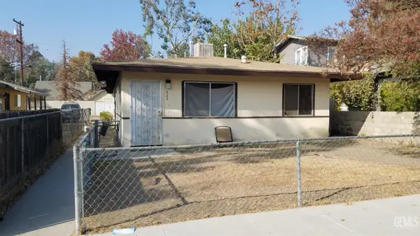 323 E STREET, Bakersfield, CA 93304