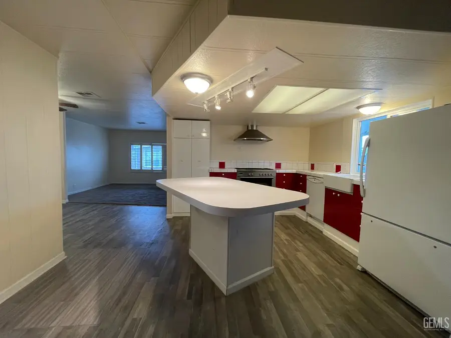 97 CINNAMON LANE, Bakersfield, CA 93308 - Image #3