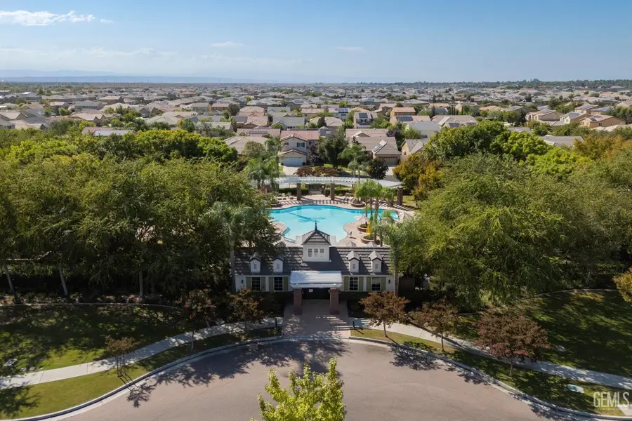 509 JEWEL FLOWER STREET, Bakersfield, CA 93314 - Image #3