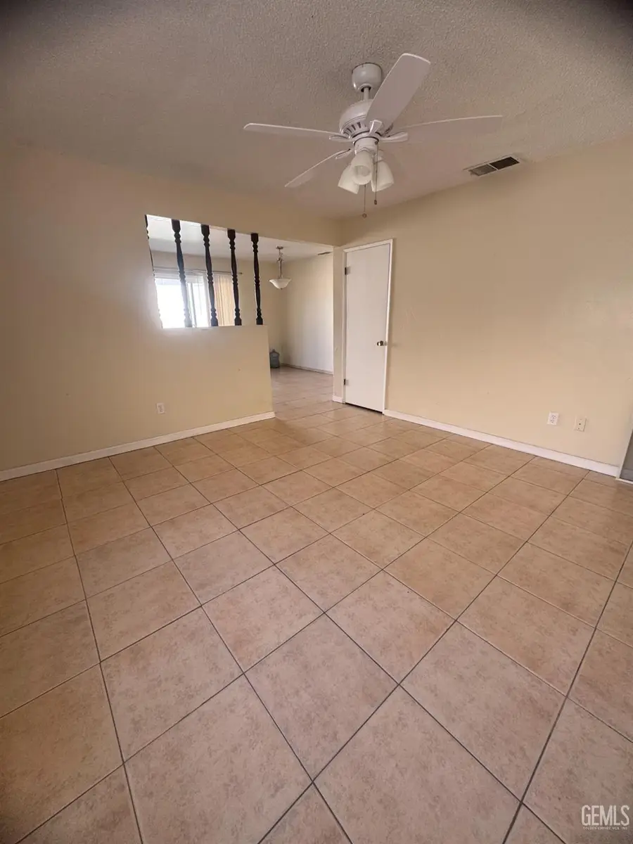 5719 WILSON ROAD, Bakersfield, CA 93309 - Image #3