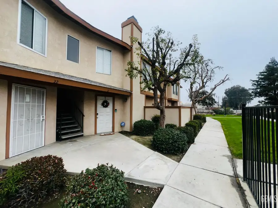 2600 CHANDLER COURT #21, Bakersfield, CA 93313 - Image #2