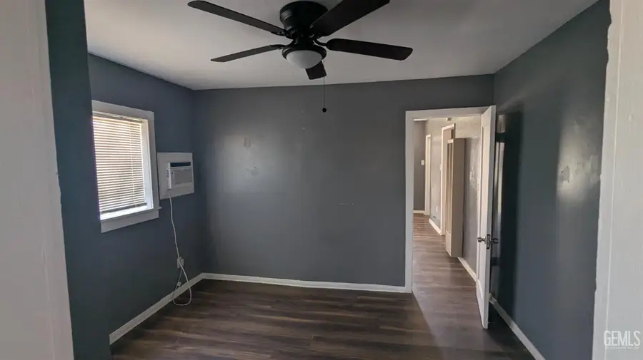 408 POWELL LANE, Bakersfield, CA 93307 - #3