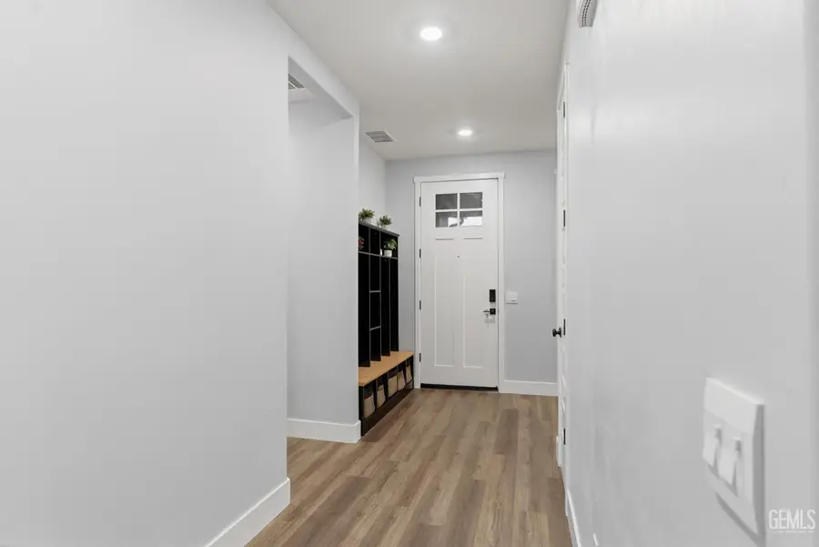 7207 SHOOTING STAR COURT, Bakersfield, CA 93311 - Image #3