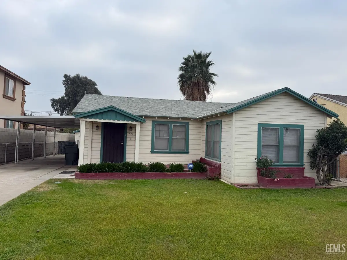 1925 ROSE MARIE DRIVE, Bakersfield, CA 93304 - Image #1