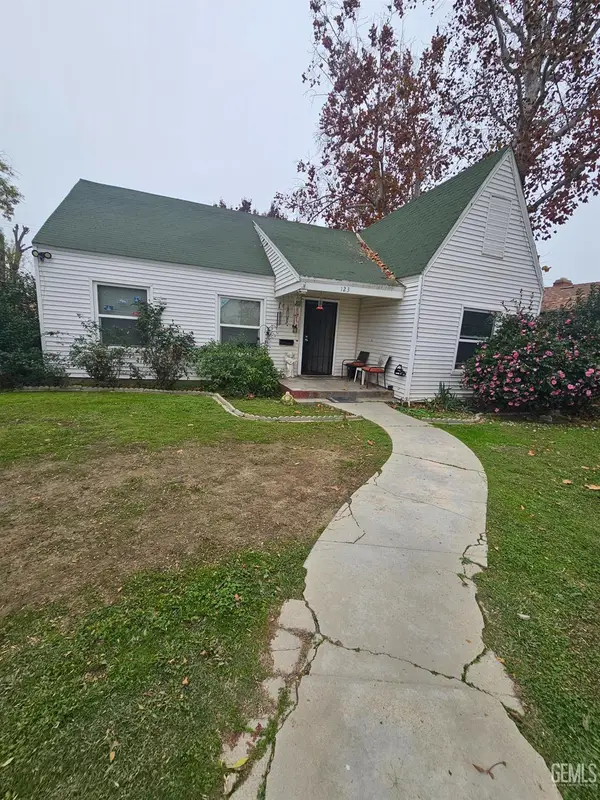 123 DOUGLAS STREET, Bakersfield, CA 93308