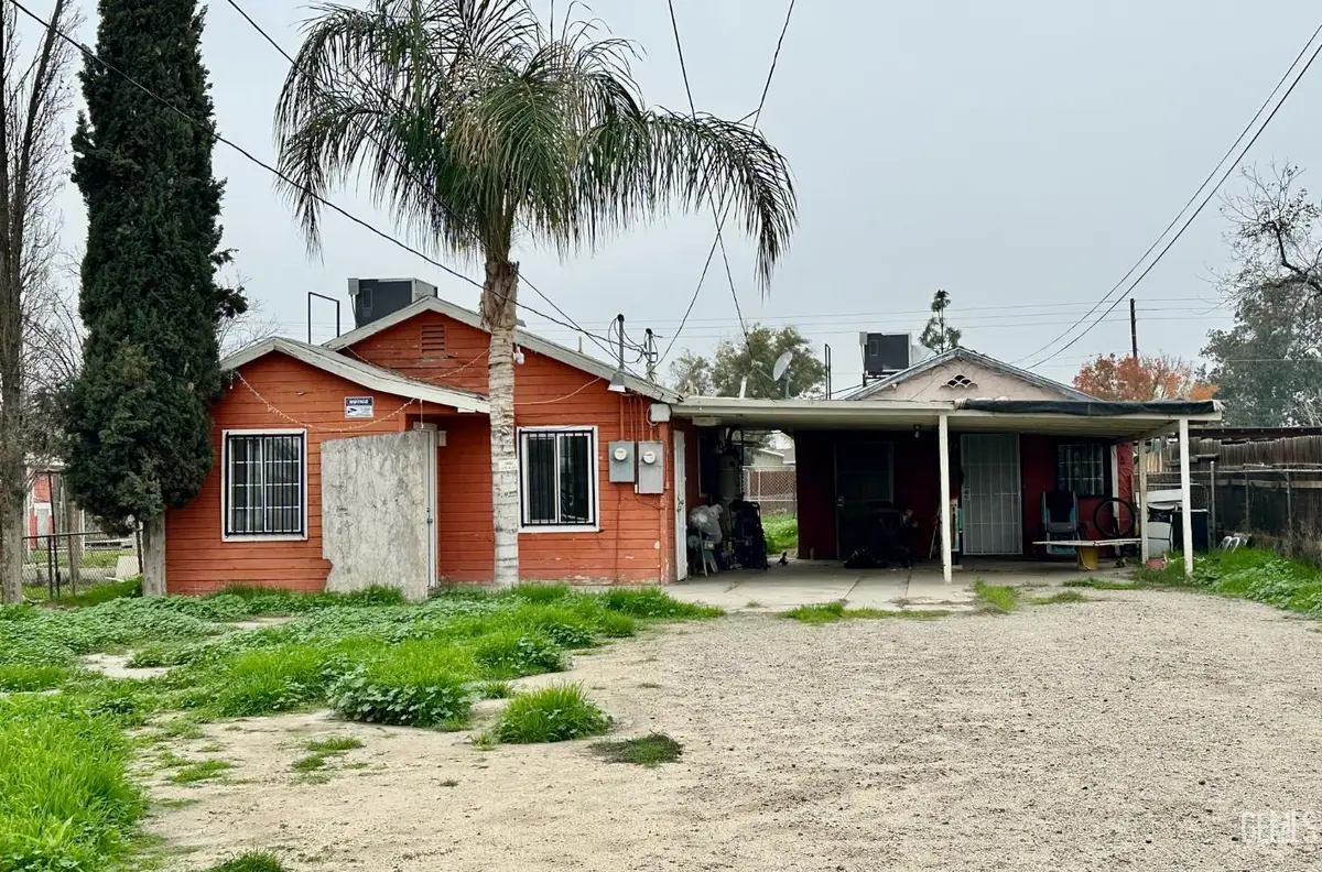 2403 S I STREET, Bakersfield, CA 93304 - Image #1