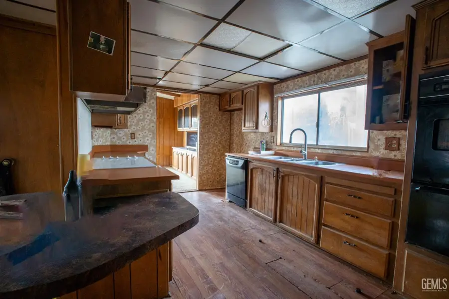 967 BODFISH CANYON ROAD, Bodfish, CA 93205 - Image #2