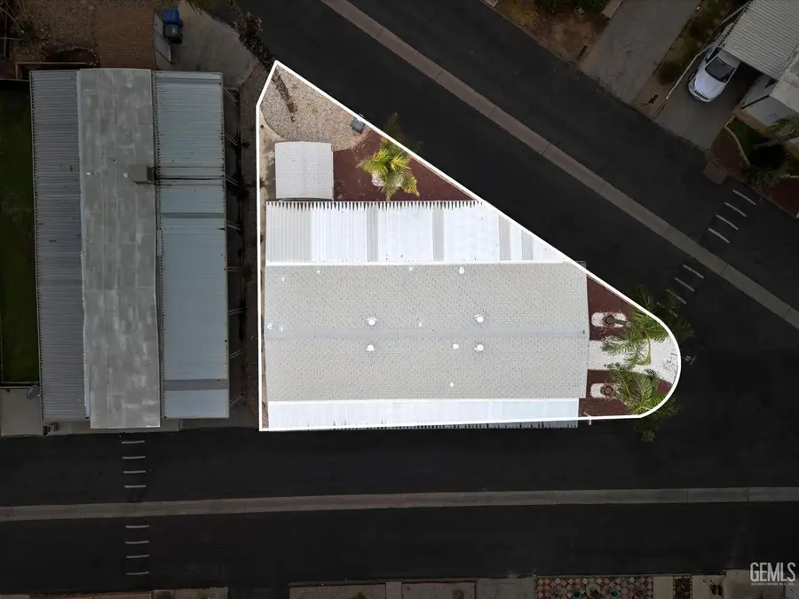 4 TEE LANE, Bakersfield, CA 93308 - Image #2