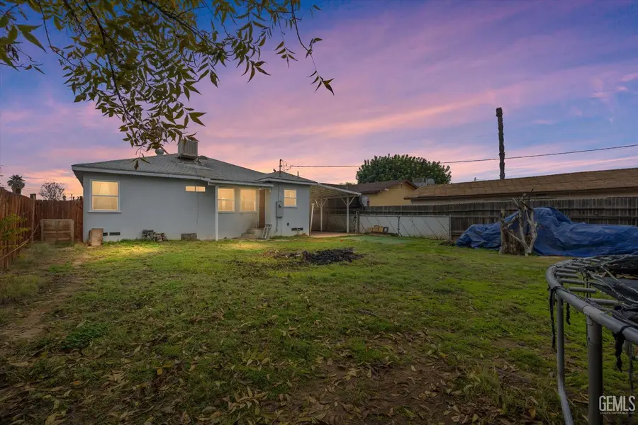 920 RICHMOND STREET, Bakersfield, CA 93307 - Image #2