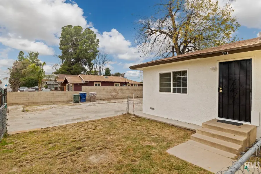 527 VILLA STREET, Bakersfield, CA 93307 - Image #2