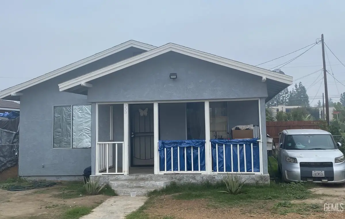 900 33 STREET, Bakersfield, CA 93301 - Image #1