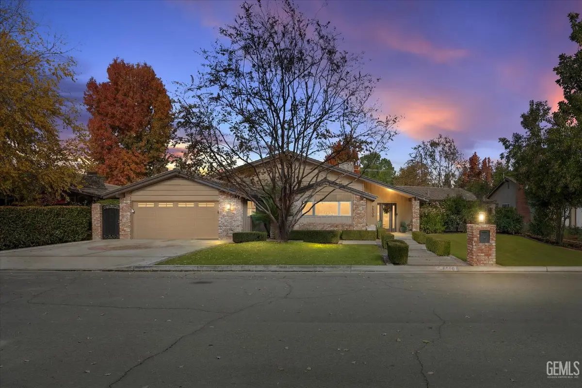 6500 MOUNT RAINIER DRIVE, Bakersfield, CA 93309 - Image #1
