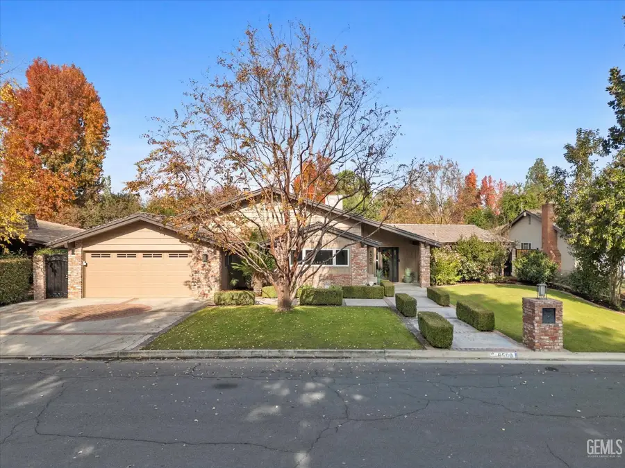 6500 MOUNT RAINIER DRIVE, Bakersfield, CA 93309 - Image #2