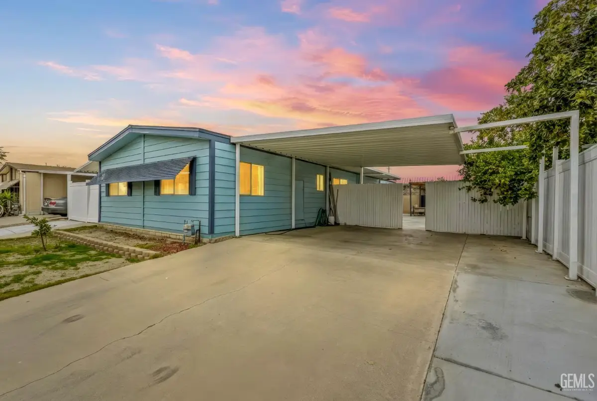 5313 CRYSTAL SPRINGS DRIVE, Bakersfield, CA 93313 - Image #1