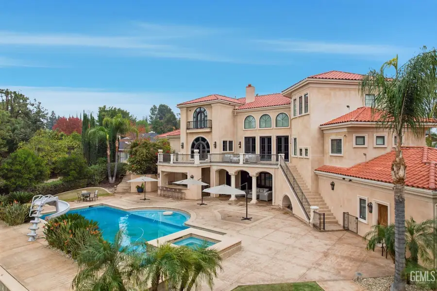 4275 COUNTRY CLUB DRIVE, Bakersfield, CA 93306 - Image #2