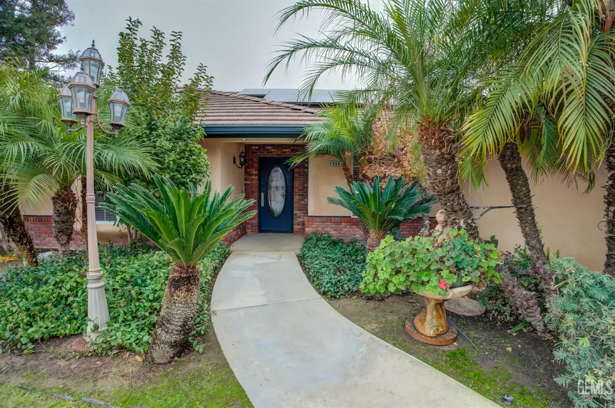 4908 LAUREL SPRINGS DRIVE, Bakersfield, CA 93308 - Image #1