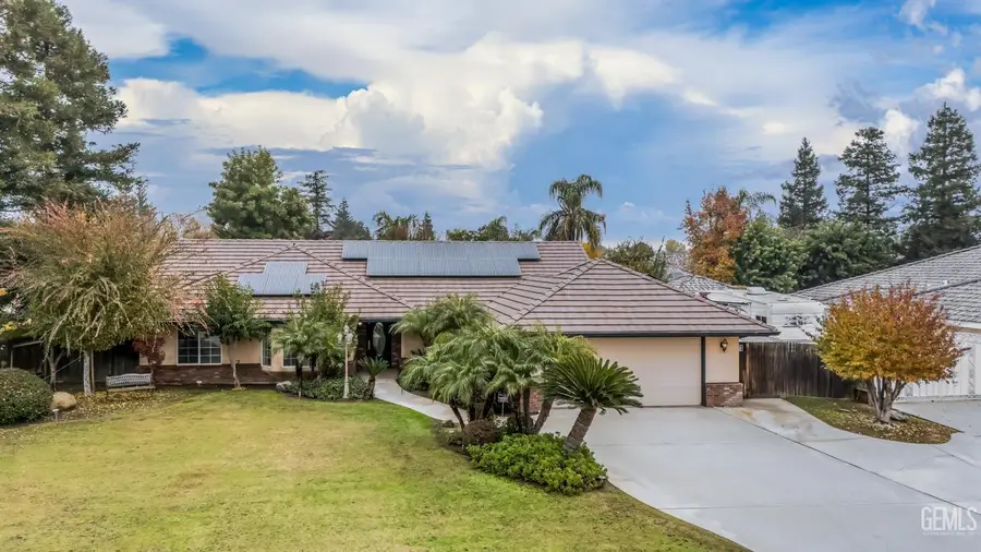 4908 LAUREL SPRINGS DRIVE, Bakersfield, CA 93308 - Image #3