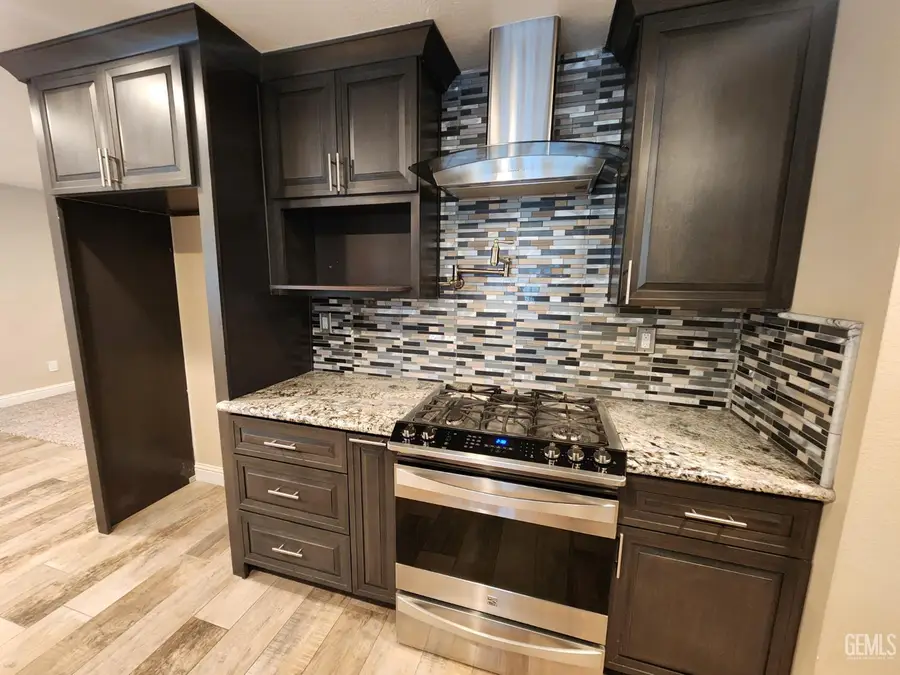 612 HITCHCOCK AVENUE, Shafter, CA 93263 - Image #3