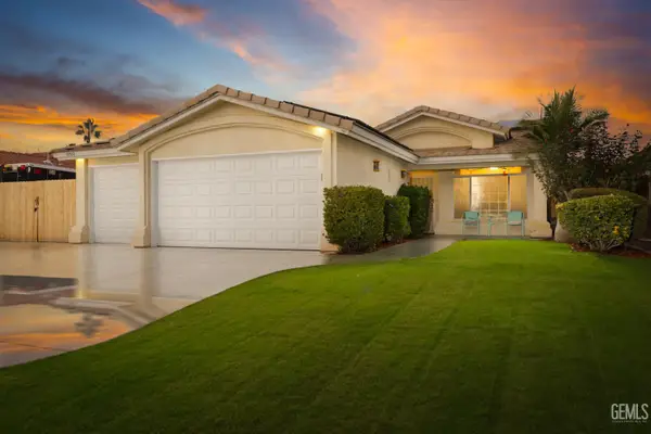 10302 ATAKAPA AVENUE, Bakersfield, CA 93312