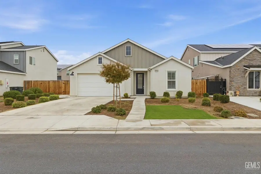 6516 WALKERS GLEN LANE, Bakersfield, CA 93313 - Image #2