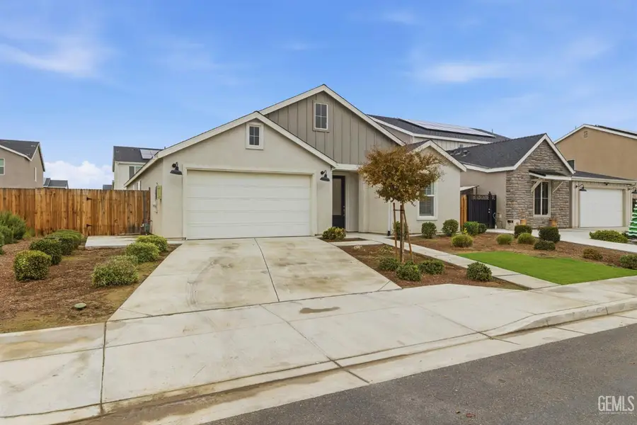 6516 WALKERS GLEN LANE, Bakersfield, CA 93313 - Image #3