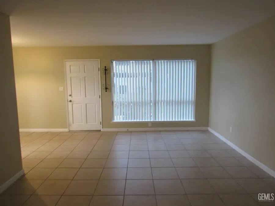 3333 EL ENCANTO COURT #59, Bakersfield, CA 93301 - Image #3