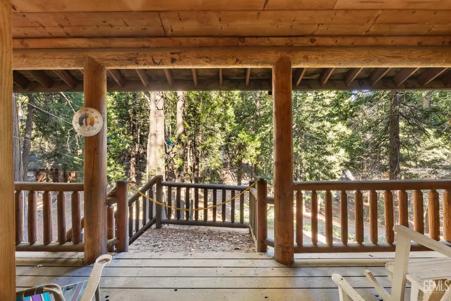 8717 OLD STATE ROAD, Wofford Heights, CA 93285 - Image #3