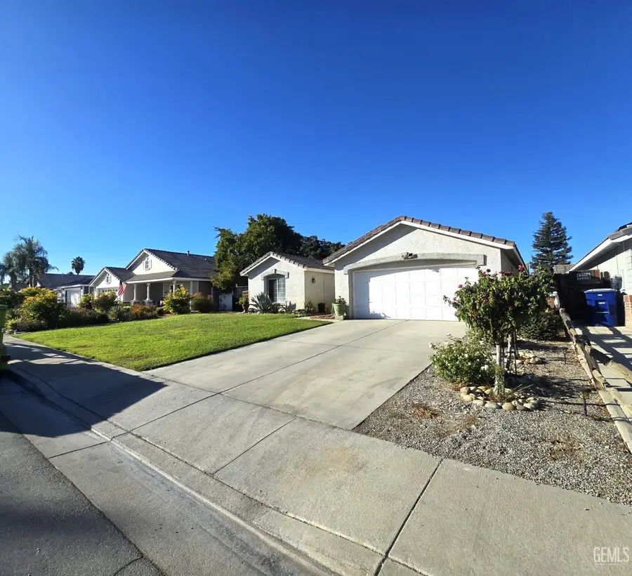 5910 VERDANT HILLS COURT, Bakersfield, CA 93313 - Image #3