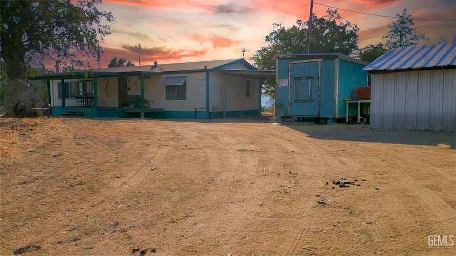 18100 THOMPSON CANYON AVENUE, Caliente, CA 93518 - Image #2