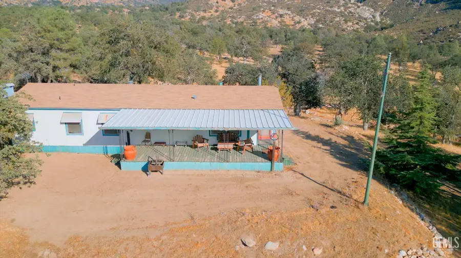 18100 THOMPSON CANYON AVENUE, Caliente, CA 93518 - Image #3